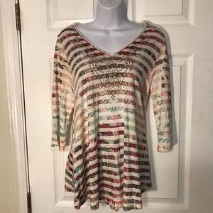 🌈Live and Let Live M Beautiful Top